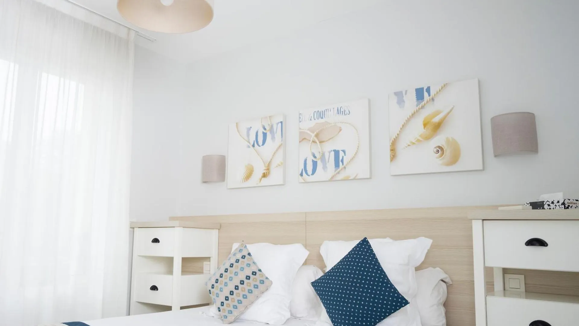 Apart Otel Hotel La Ciotat - A Deux Pas De L'Eau