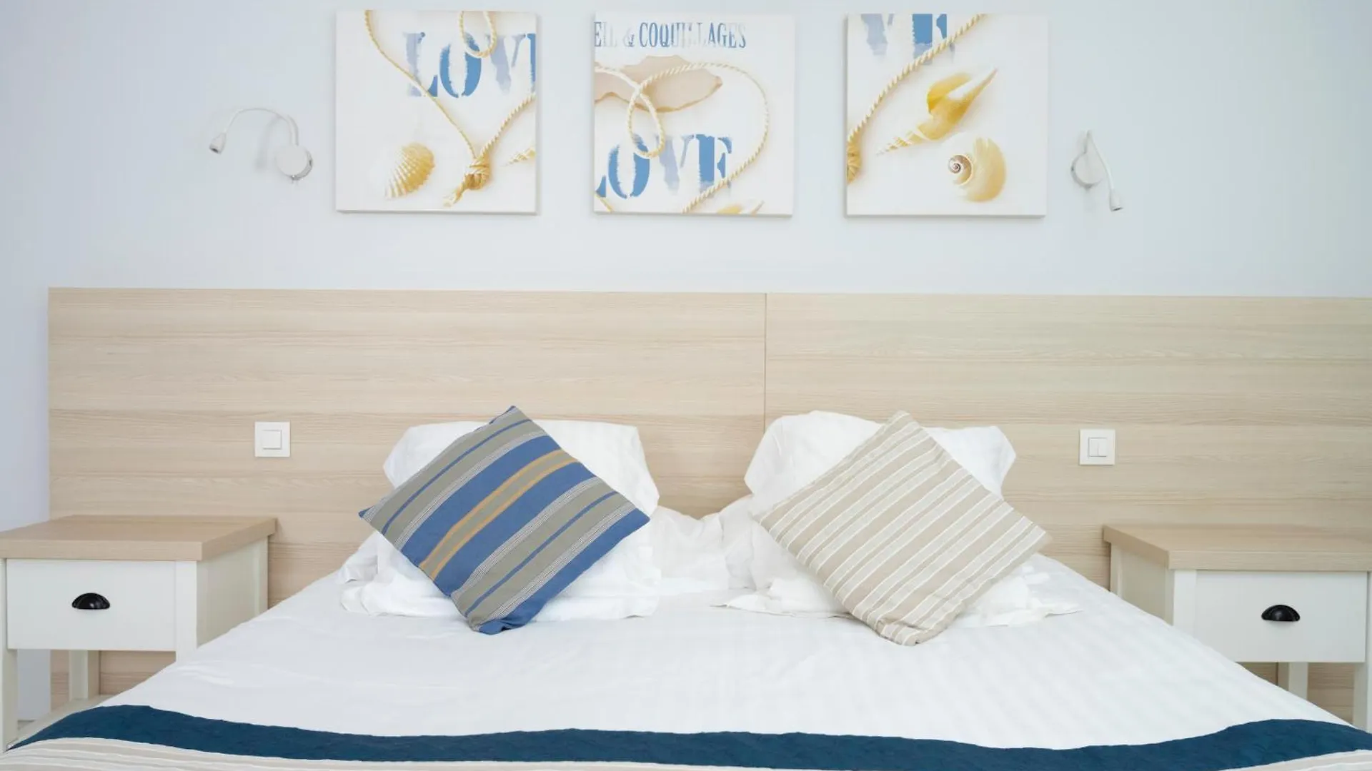 Hotel La Ciotat - A Deux Pas De L'Eau
