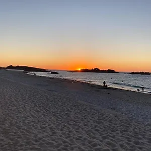 https://studio-tregastel-plage-a-20-metres.inbrittany.com