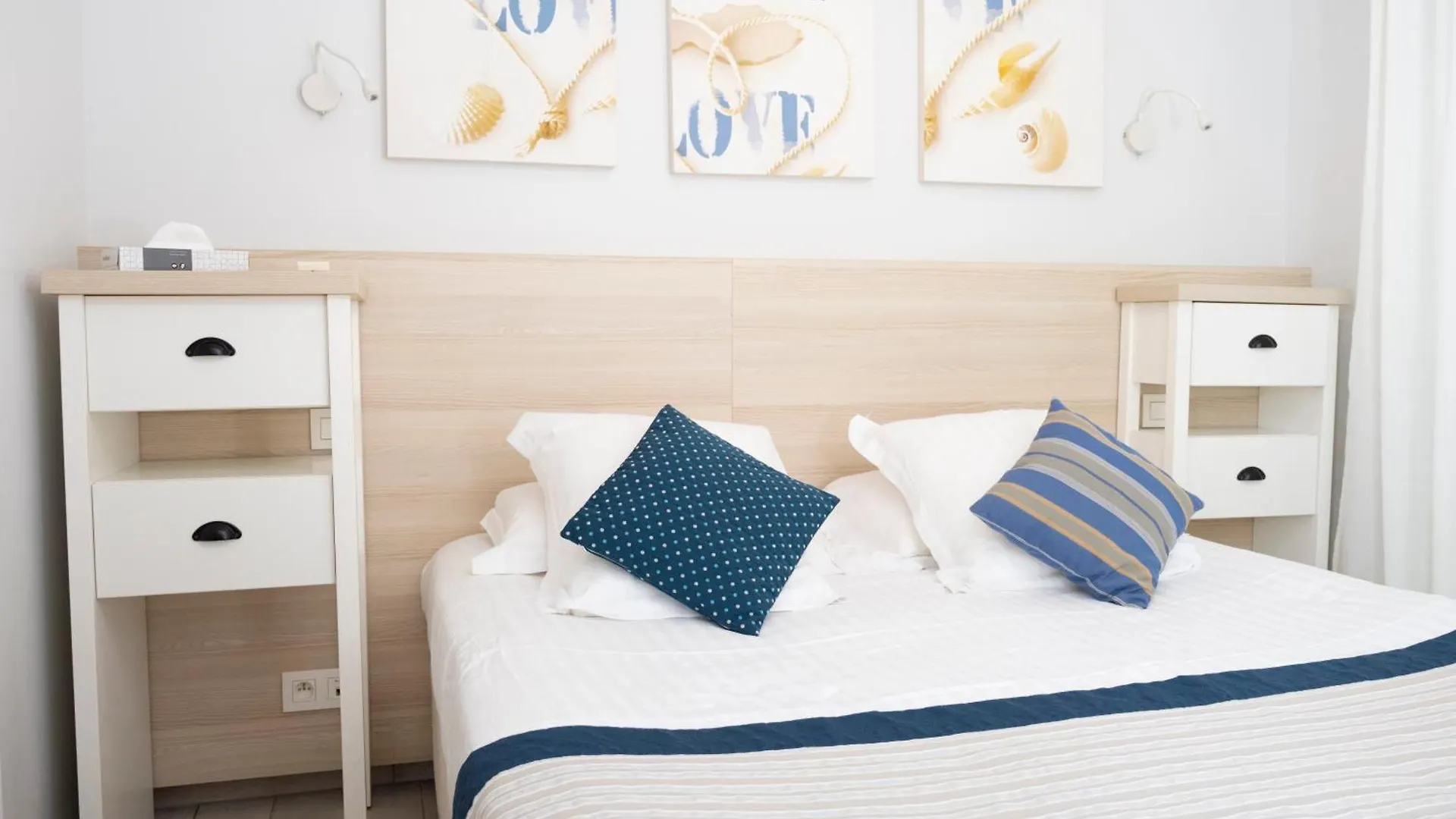 Hotel La Ciotat - A Deux Pas De L'Eau Lejlighedshotel